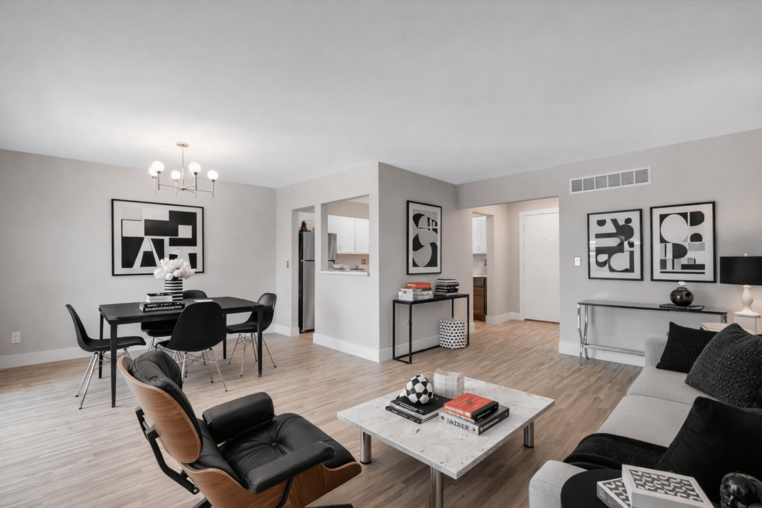 Rochester Club Apartments photo